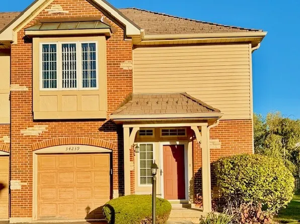 34239 N Homestead Rd, Gurnee, IL 60031