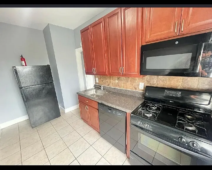 40 W 29th St #4BB — Photo 1