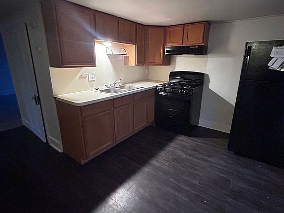 2nd image of 30-36 N 7th St #B2c3b0d4f