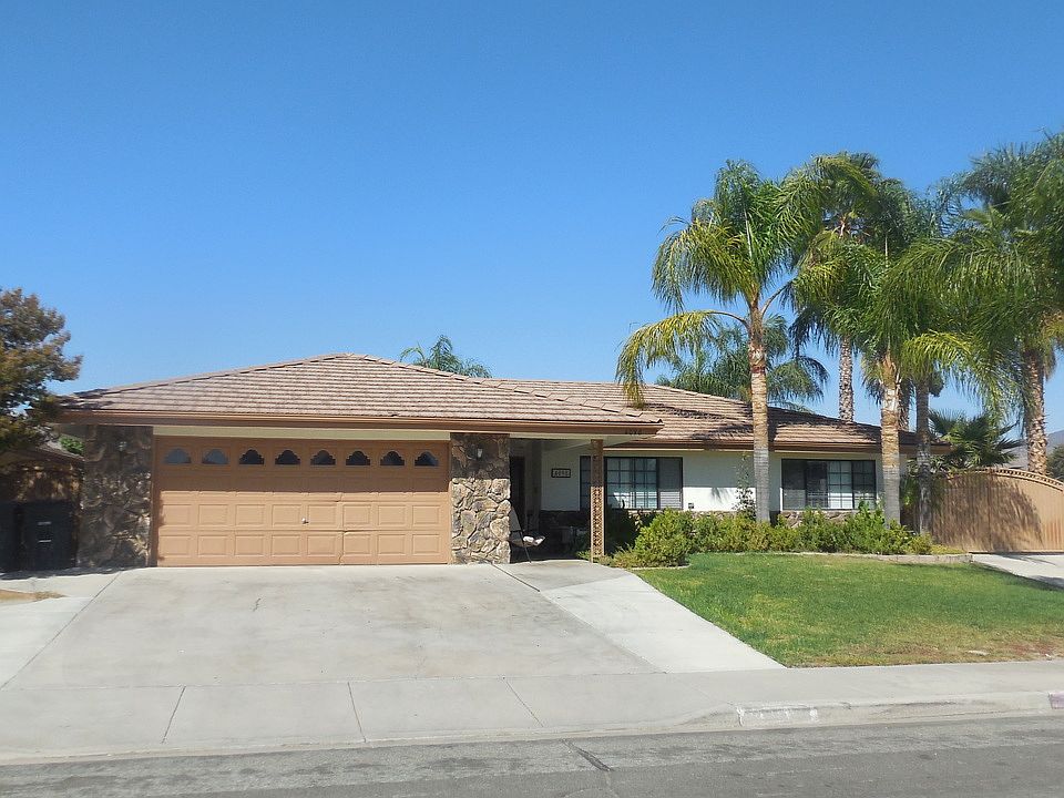 1st image of 4098 Bordeaux Ln
