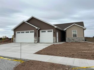 3776 E Gladiolus Pl, Appleton, WI 54913