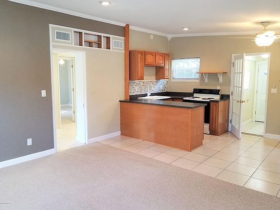 5th image of 3920 RUBY Drive W