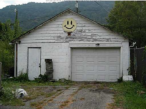 2nd image of 5412 Elaine Dr