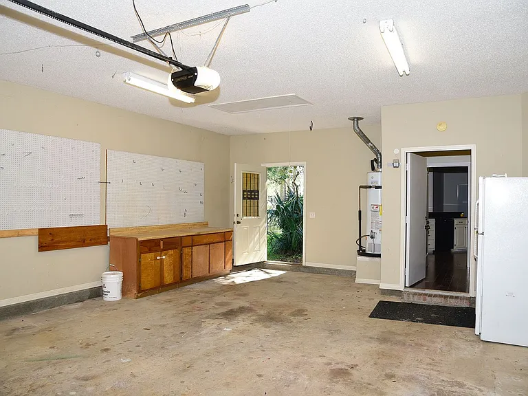 116 Baywind Dr — Photo 34