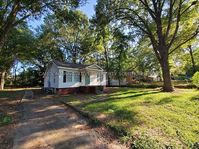 1st image of 601 Betty St