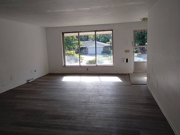 Living room.
