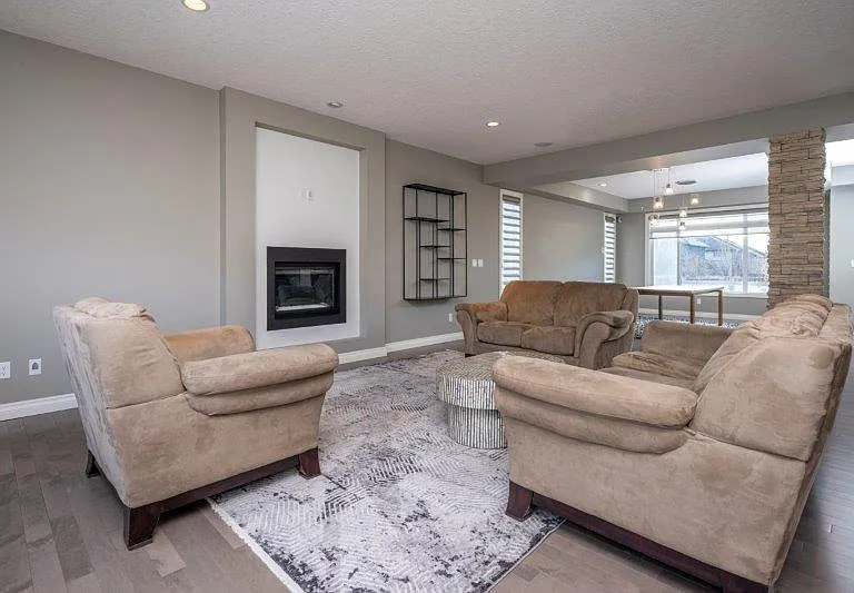 8207 9th Ave SW — Photo 9
