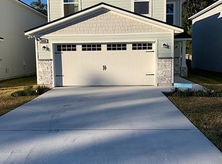8415 Thor St, Jacksonville, FL 32216