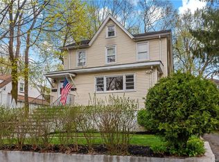 211 West St, Mount Kisco, NY 10549