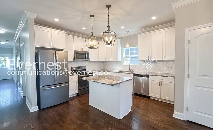 506 Eastboro Dr #A — Photo 3