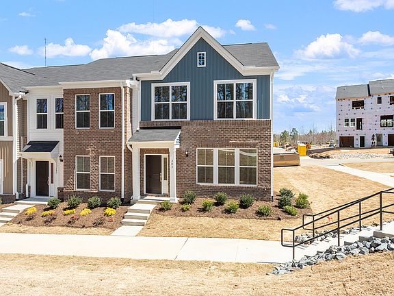 2nd image of 203 Frosted Iris Ln