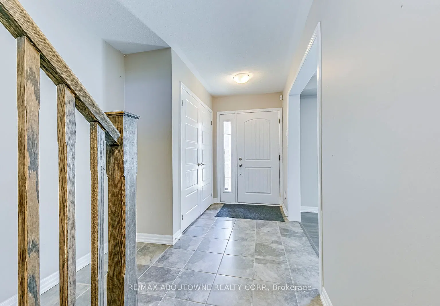 3 bed, $3,300 — Photo 4