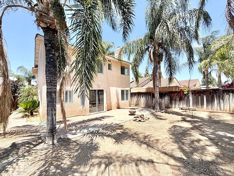 507 Lassa Way — Photo 35