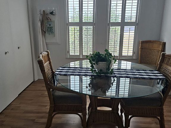 4th image of 3715 Asbury Dr