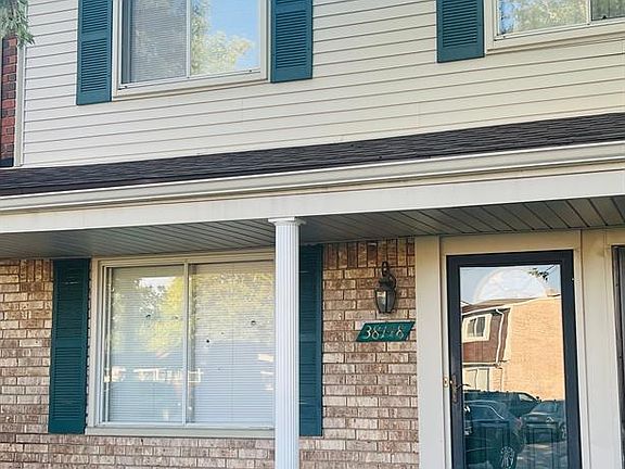 2nd image of 38148 Jamestown Dr