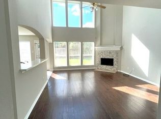 5351 Champions Way Ln, Houston, TX 77066