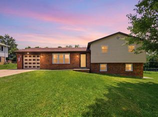 150 Mountain View Dr, Berea, KY 40403
