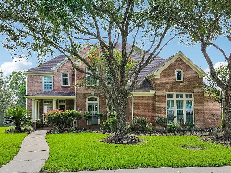 1st image of 2908 Park Bend Dr