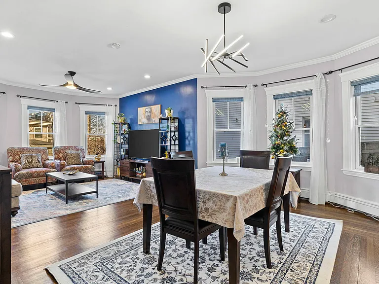 62 Atherton Rd #A — Photo 4