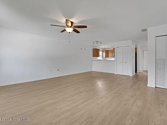 3rd image of 105 McNeela Dr #105
