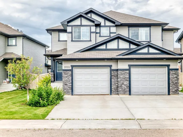 3920 6th St NW, Edmonton, AB T6T 0T5