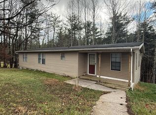 121 Caldwell St, Princeton, WV 24739