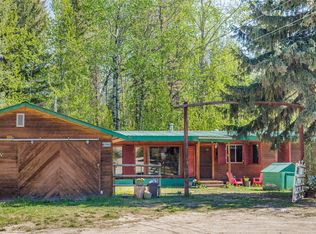 2572 Stoney Dr, Kamloops 1, BC V2H 1P3