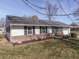 142 Brentwood Ln, New Whiteland, IN