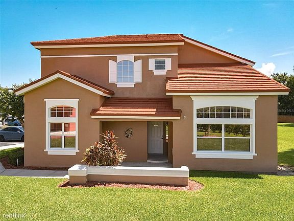 2nd image of 948R Park Terrace Cir