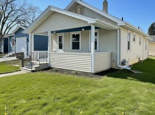 606 Wallgate Ave, Waterloo, IA 50701