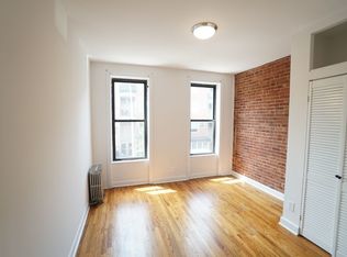 255 16th St #2B, Brooklyn, NY 11215