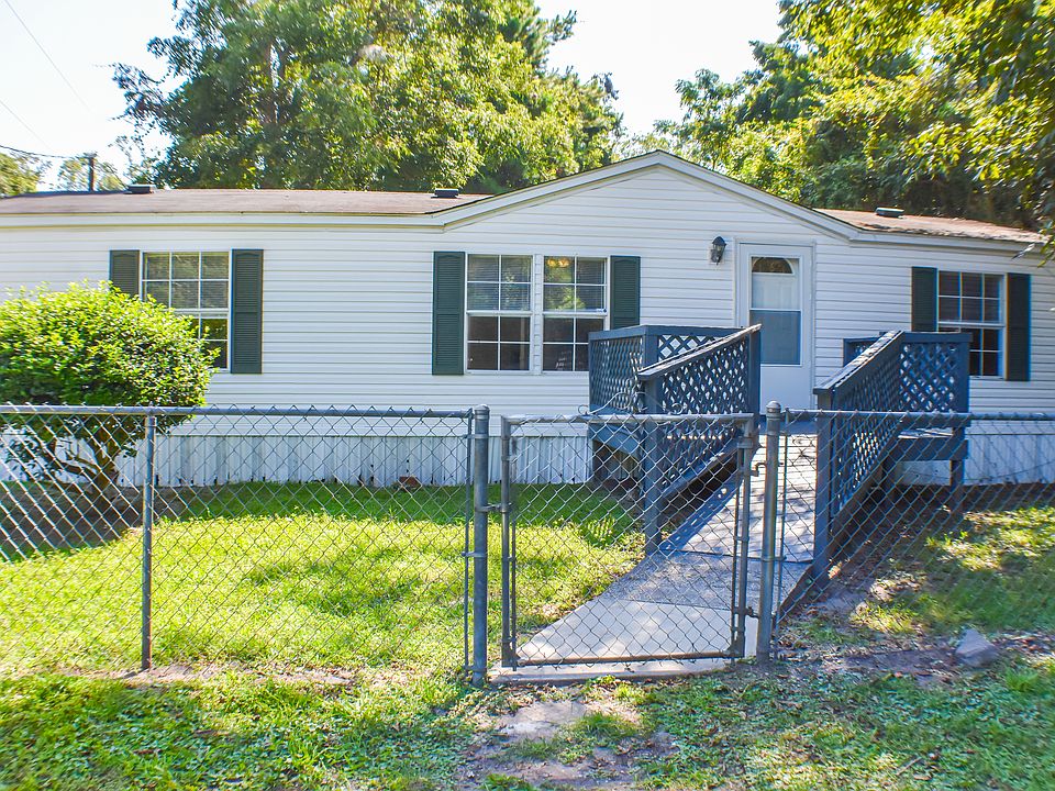 1st image of 60 Horton Dr