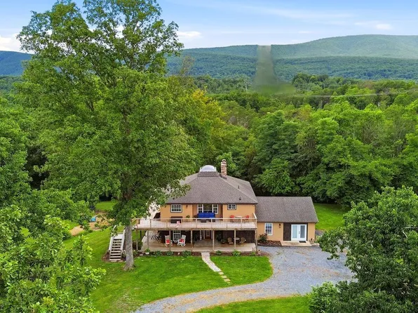 153 Burr Stone Ln, Star Tannery, VA 22654
