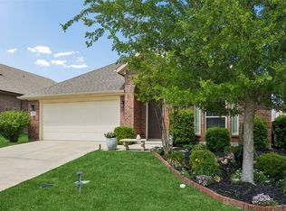 1815 Vallana Dr, Gainesville, TX 76240