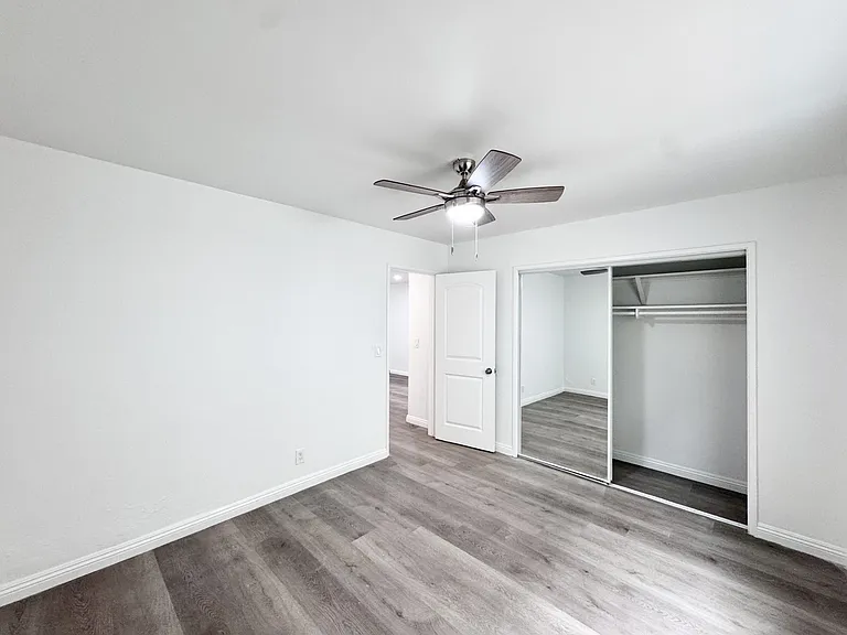 7622 Pickering Ave #A — Photo 14