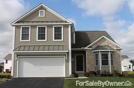 5 Level Split w/ Finished Basement
						:
						Way more square footage than visible from the street