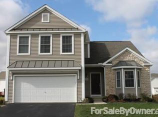 2338 Trophy Dr, Marysville, OH 43040