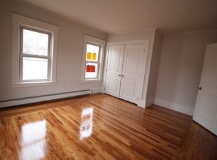 62 Chambers St #2, Lowell, MA 01852