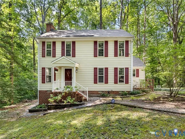 4504 Heritage Woods Rdg, Midlothian, VA 23112