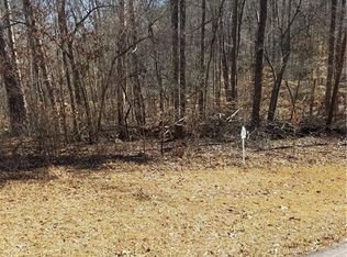 402 N Arrowhead Dr, Westminster, SC 29693