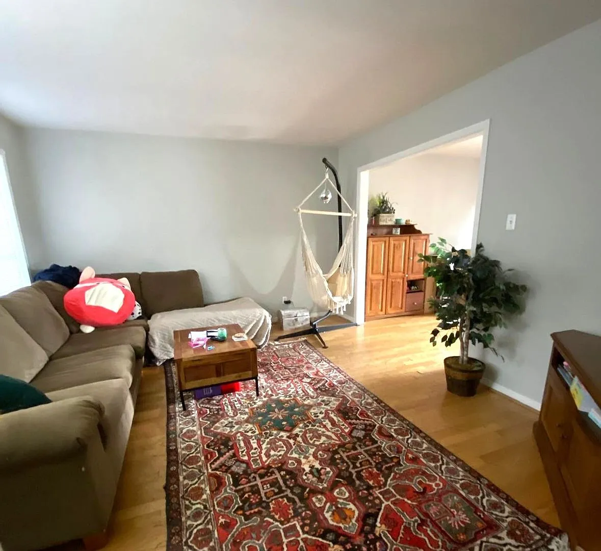Great 4BR House in the Randolph Neighborhood! — Photo 2