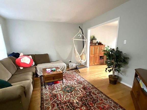 2nd image of 1711 Idlewood Ave