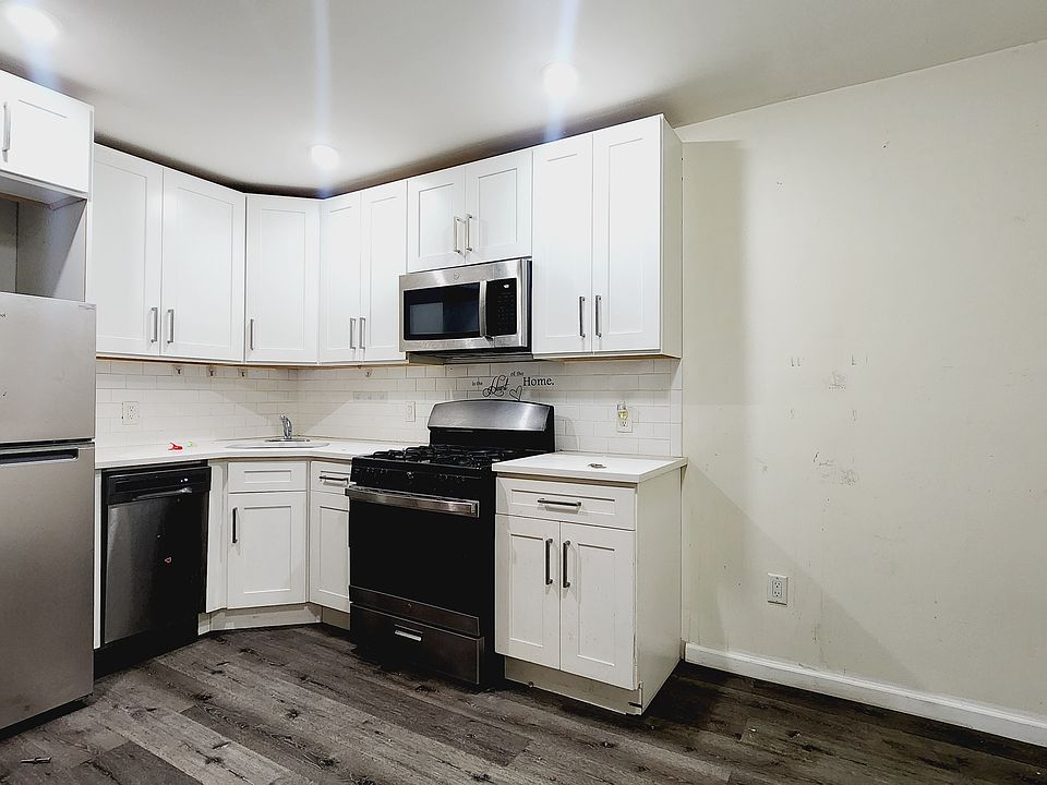 1st image of 116 Atlantic St #3