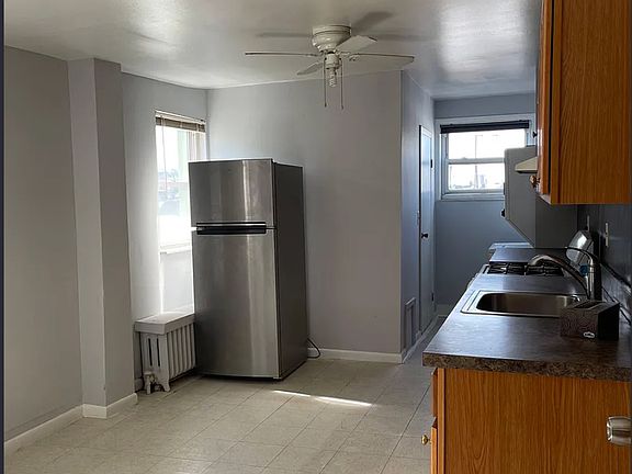 2nd image of 1922 S 10th St Floor 3