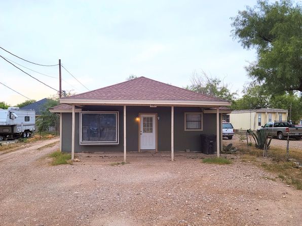 785 Lago Vista Dr