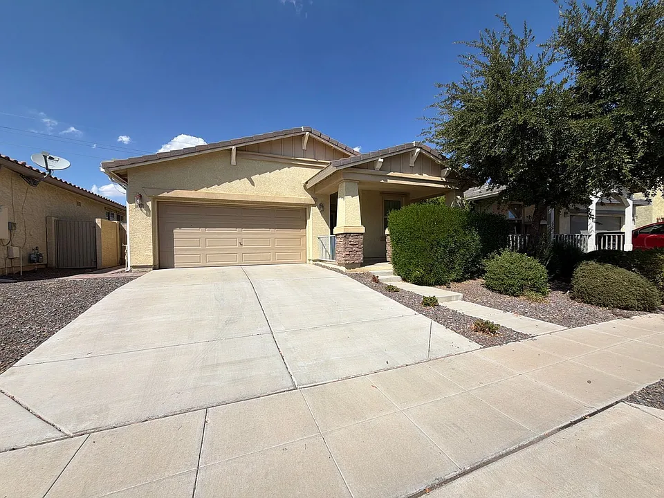 14934 W Georgia Dr