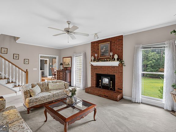 5th image of 1800 Brookstone Dr