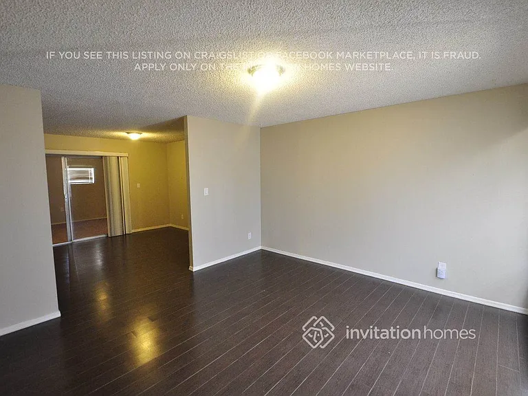 2219 W Cholla St — Photo 2