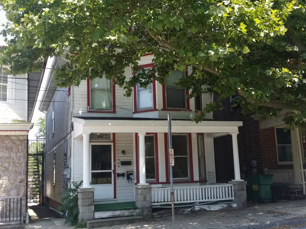 437 E 1st St APT 3, Birdsboro, PA 19508