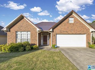 216 Lakewood Cir, Adamsville, AL 35005